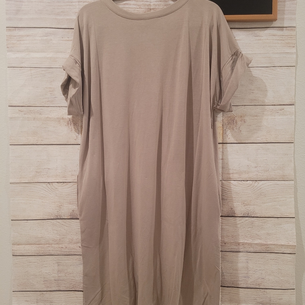 💖 Plus size Beige Tunic Dress 💞 - Picture 12 of 13